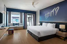 Grand Deluxe