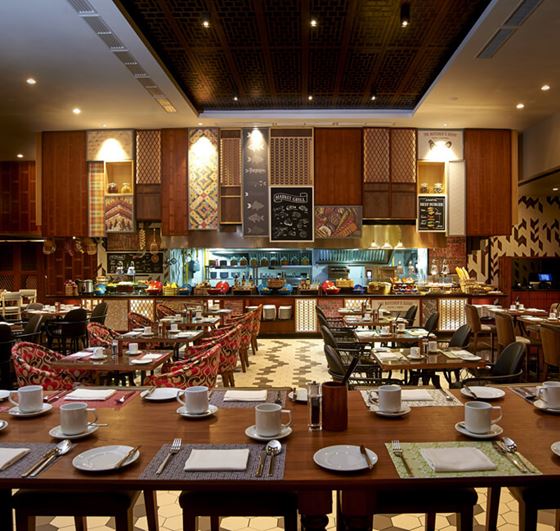 Bersantap - Amari Johor Bahru