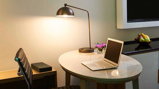 Superior Work Desk
