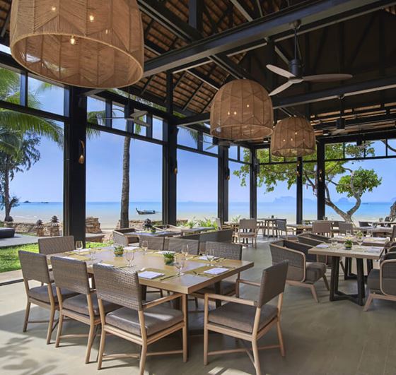 Bersantap - Amari Vogue Krabi